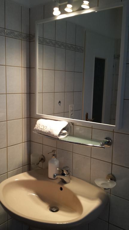 Konstanz Naehe, Ruhiges 4-Zim-Wohnung Bis 8 Personen Kreuzlingen Room photo